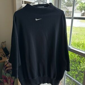 Nike oversized sweater